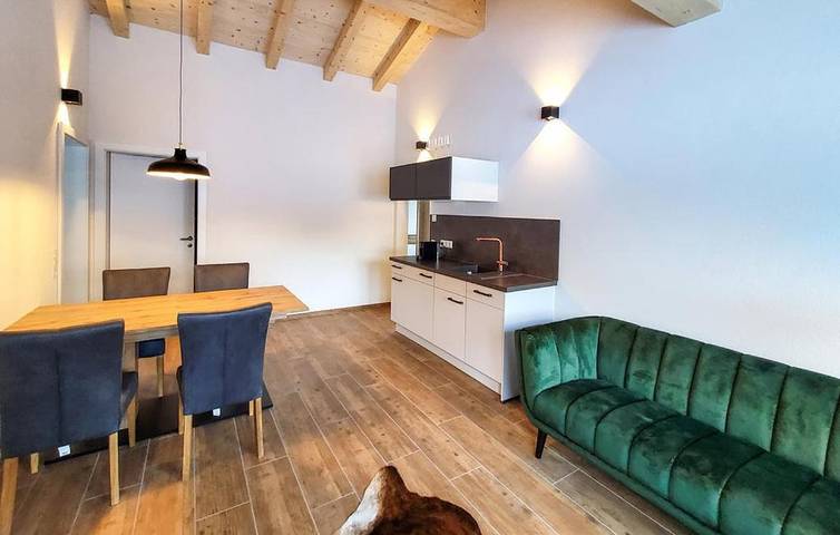 Ferienwohnung für 2 Personen, mit Garten und Ausblick, mit Haustier in Dalaas