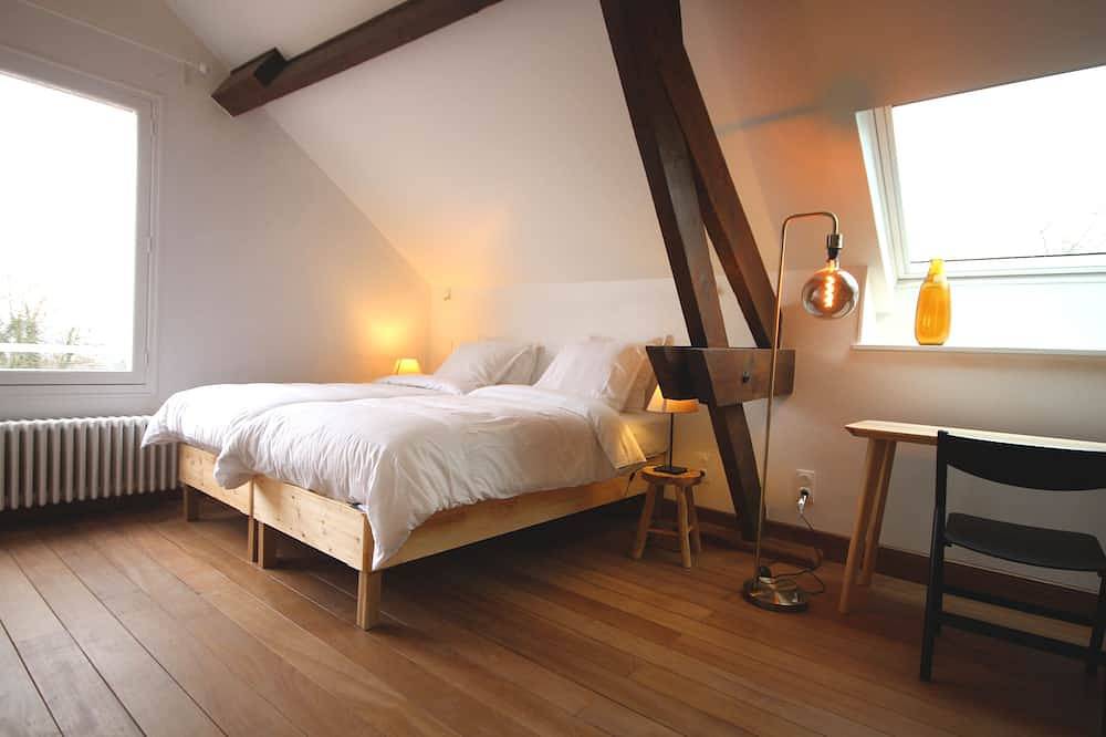 Le Pignon de mon Enfance - grand gîte de charme in Verneuil-sous-Coucy, Aisne