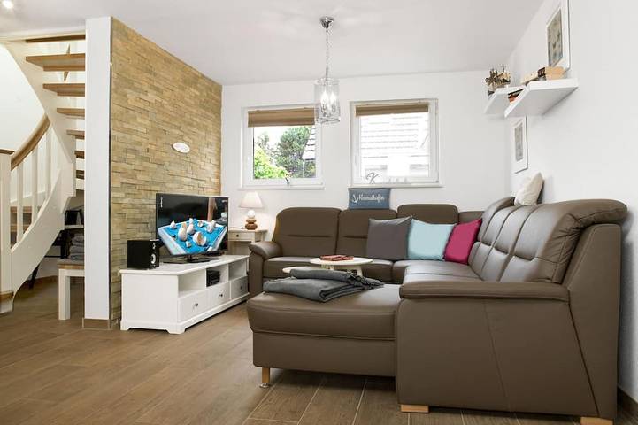 Ferienhaus für 6 Personen, mit Terrasse und Sauna sowie Garten, mit Haustier in Weitendorf-Hof