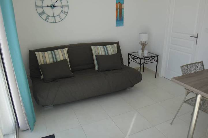 Apartamento entero, Estudio de 35 m2 en la villa cerca de golf St Endreol in La Motte, Region de Draguignan