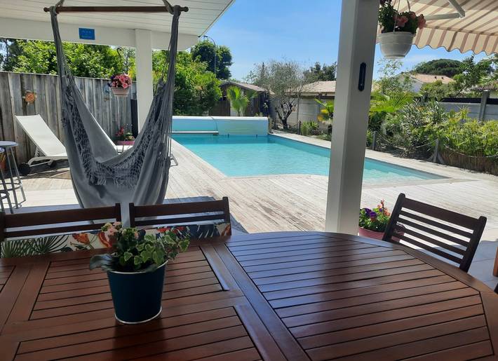 Location de vacances pour 2 personnes, avec piscine et jardin à Le Teich - 2