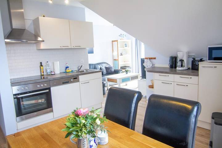 Ferienwohnung für 4 Personen, mit Balkon, mit Haustier in Lemkenhafen - 4