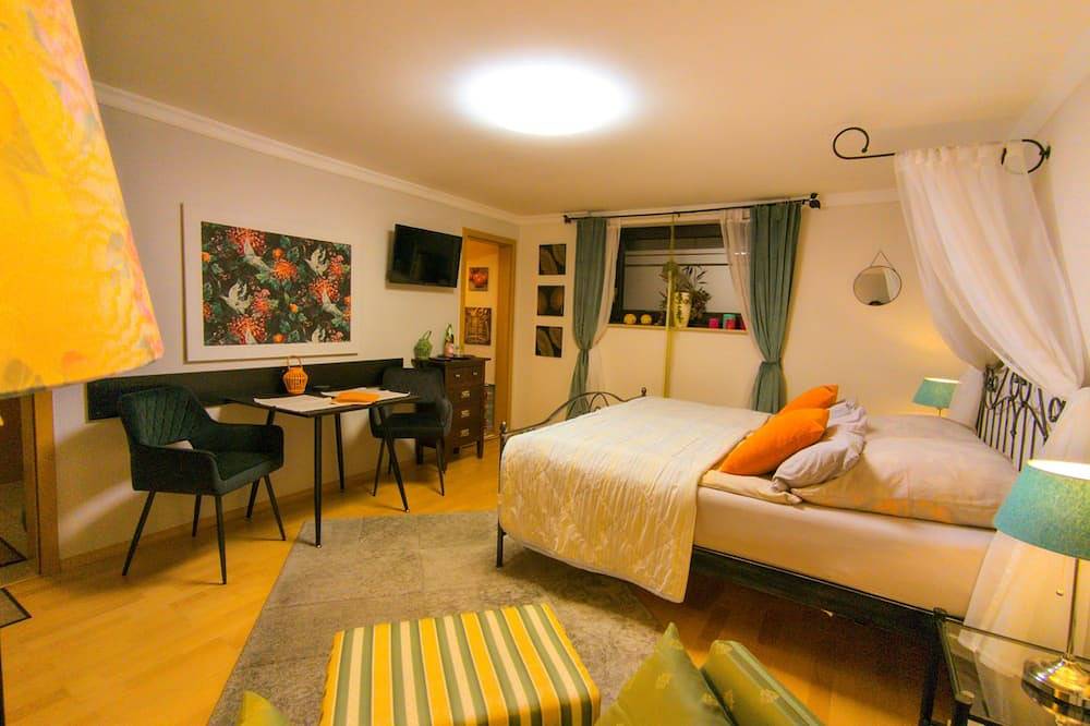 Ganze Wohnung, Das Erholungs Kellerchen. Im Sommer schön kühl, im Winter kuschelig Warm! in Bad Lippspringe, Nordrhein-Westfalen