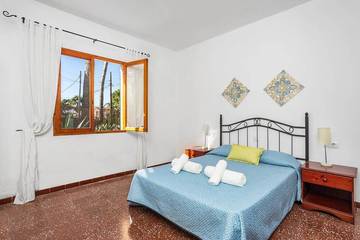 Villa pour 8 Personnes dans Cala Blanca, Ciutadella, Photo 1