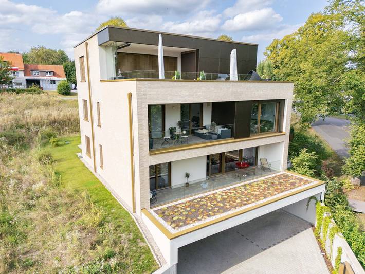 Ferienhaus für 4 Personen, mit Seeblick und Balkon/Terrasse sowie Terrasse im Sauerland - 3