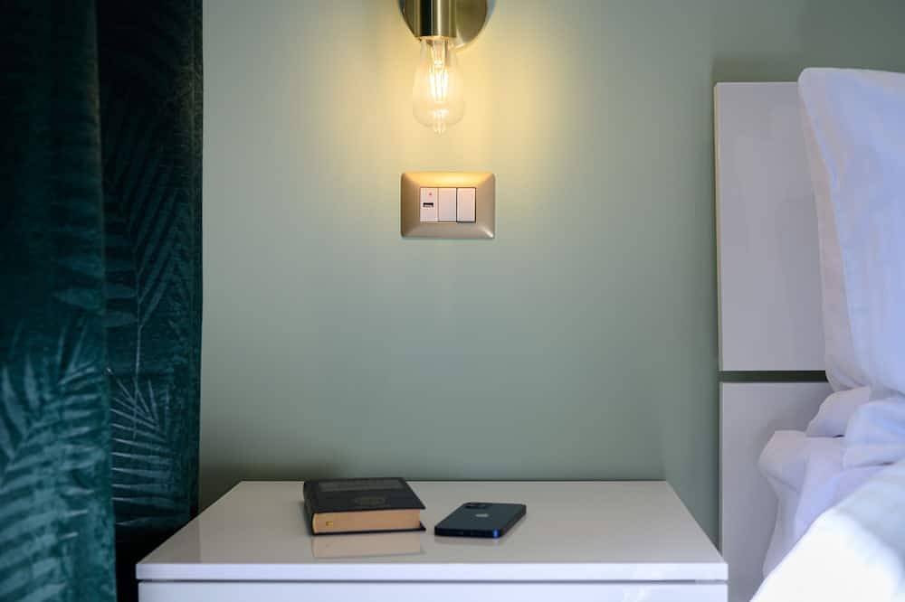 Ganze Wohnung, Villa In Bed Green Suite in Quarto, Neapel Provinz