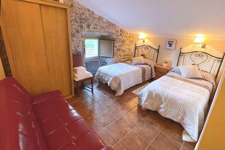 Vivienda Vacacional Vila Castriño en las Rias Baixas para alquilar completa in Taragoña, Rianjo