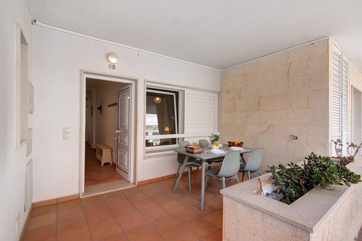 Ganze Wohnung, Ferienwohnung 'T2 D Apt Amendoeira' mit Gemeinschaftspool, 2 Balkonen und WLAN in Santa Luzia (Tavira), Parque Natural da Ria Formosa