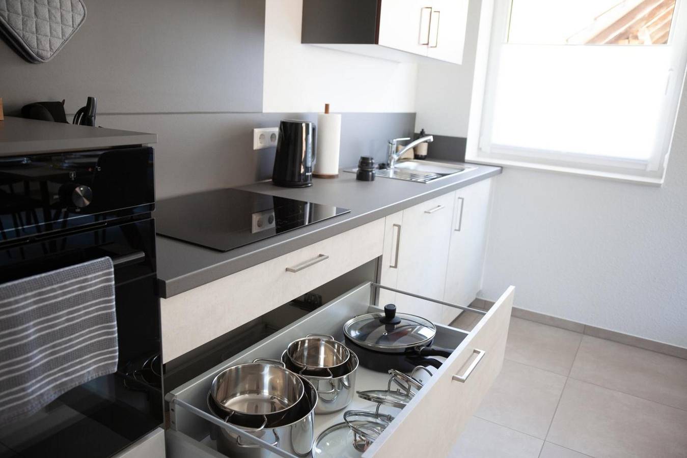 Ganze Wohnung, Moderne 82m² Ferienwohnung für bis zu 6 Personen im Schwarzwald mit Parkplatz und Wi-Fi in Kappelrodeck, Mittlerer Schwarzwald