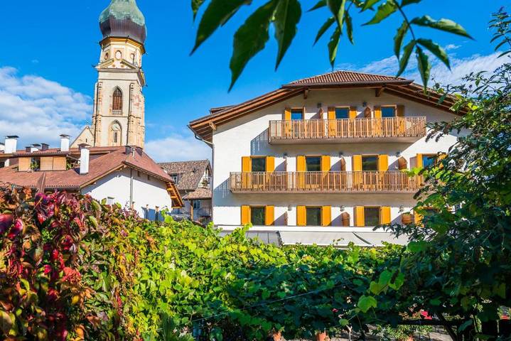 Ferienhaus für 6 Personen, mit Pool und Garten