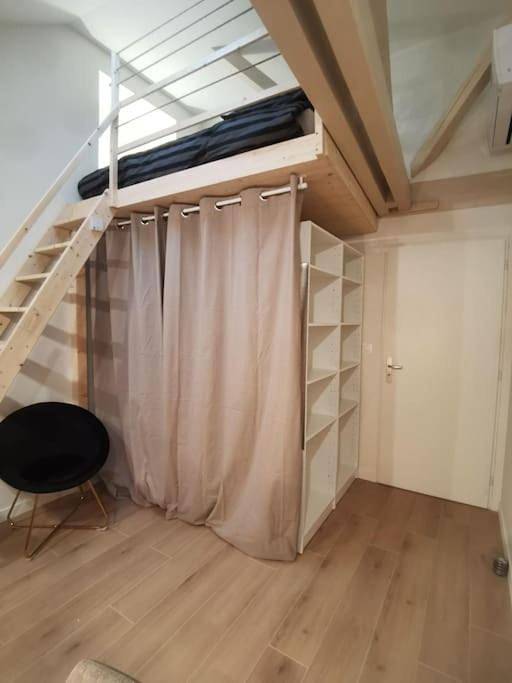 Appartement entier, Three-Bedroom Apartment in Bourg-en-Bresse, Région de Bourg-en-Bresse