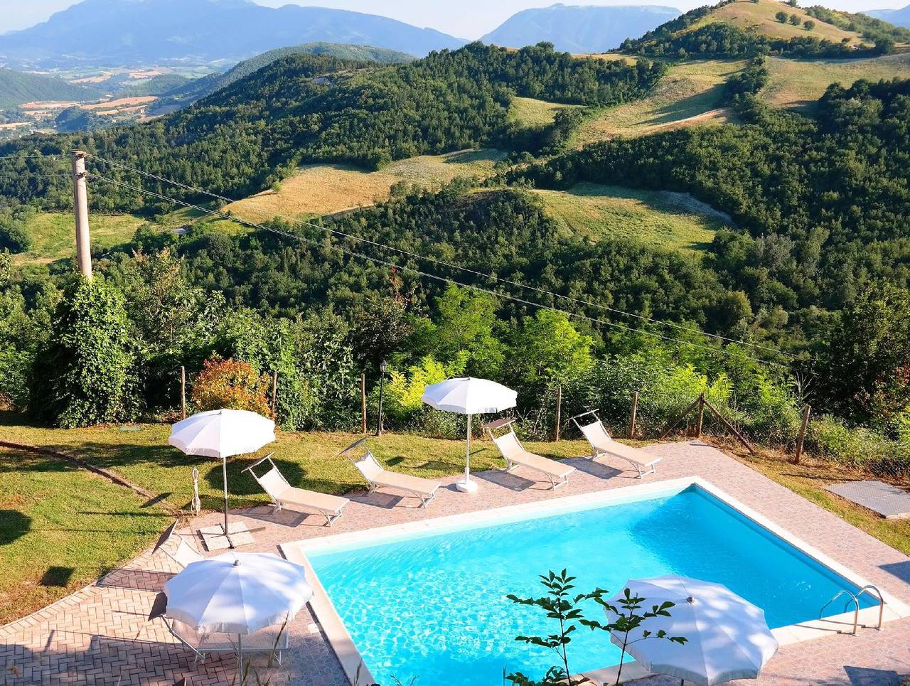 Vakantiehuis voor 16 personen ca. 190 qm in Acqualagna, Marche (provincie Pesaro-Urbino) in Acqualagna, Valle del Metauro
