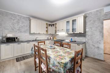 Appartamento Vacanze per 6 Persone in Comune di Pisogne, Lago d'Iseo, Foto 4