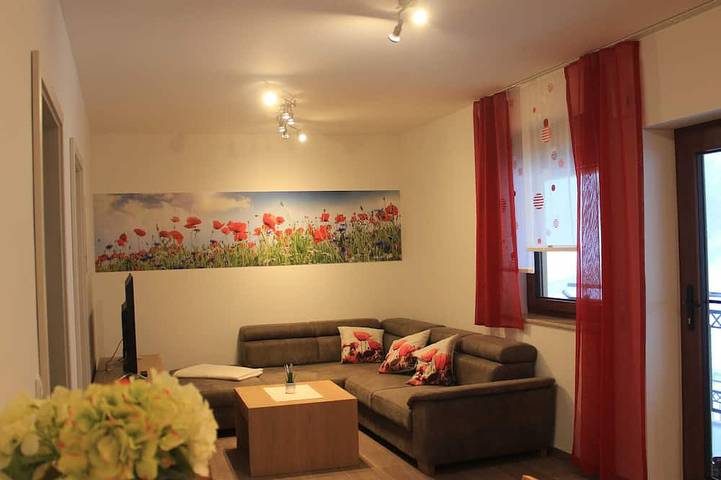 Ferienwohnung für 4 Personen, mit Garten und Terrasse