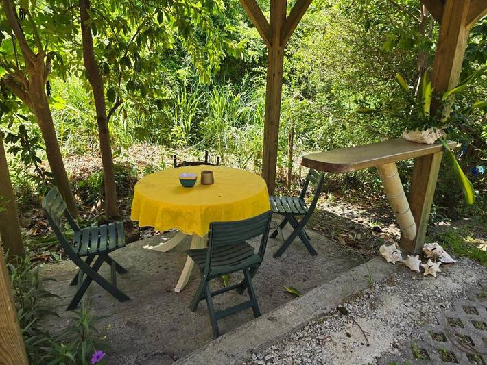 Gîte pour 6 personnes, avec jardin dans Pointe Faula - 4