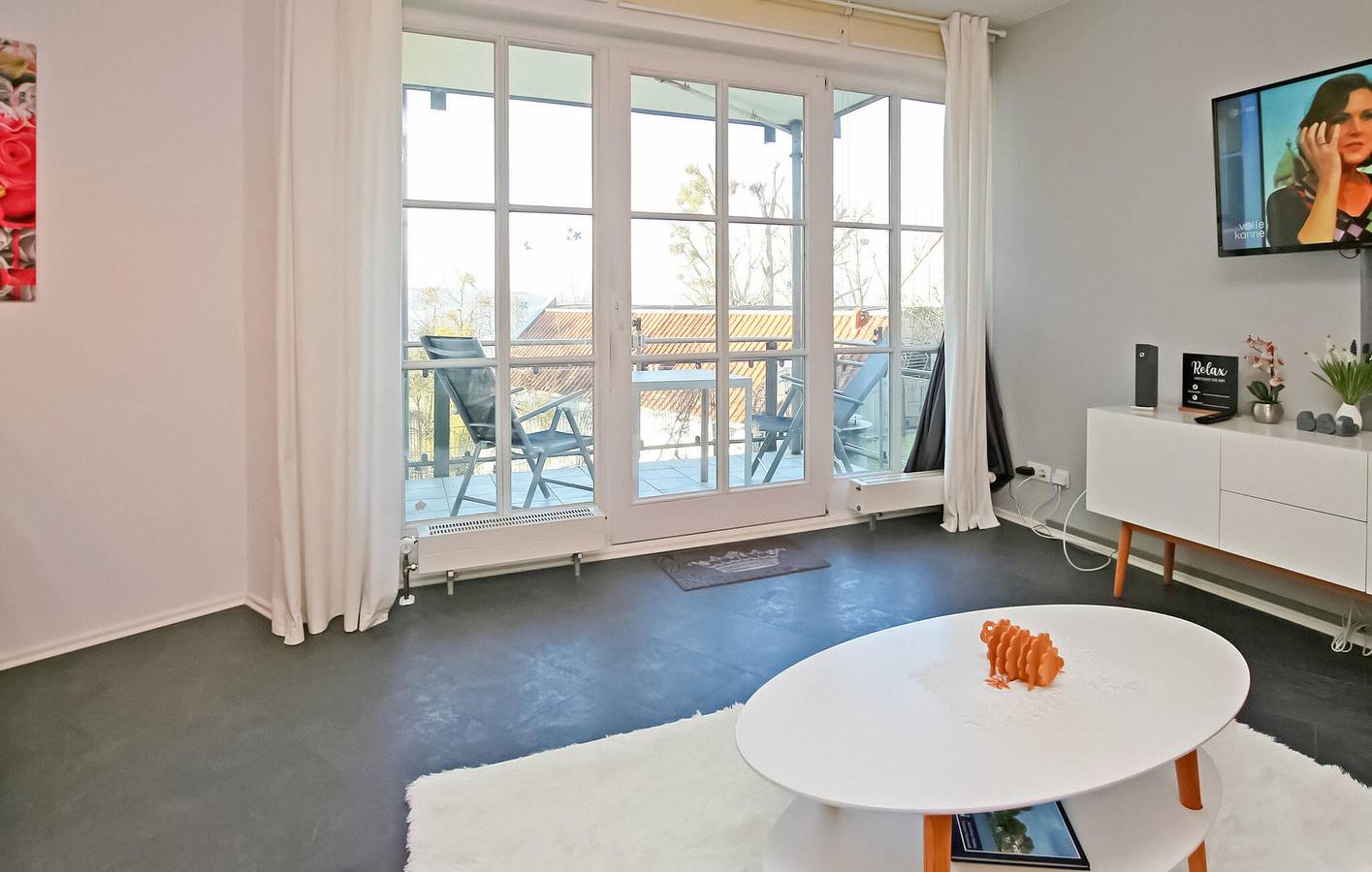 Apartamento vacacional entero, Acogedor refugio junto a la playa con aparcamiento y WiFi in Waren (Müritz), Lago Müritz