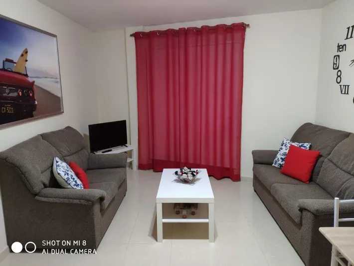 Apartamento de vacaciones para 4 personas, con vistas y balcón, Familias con niños - 1