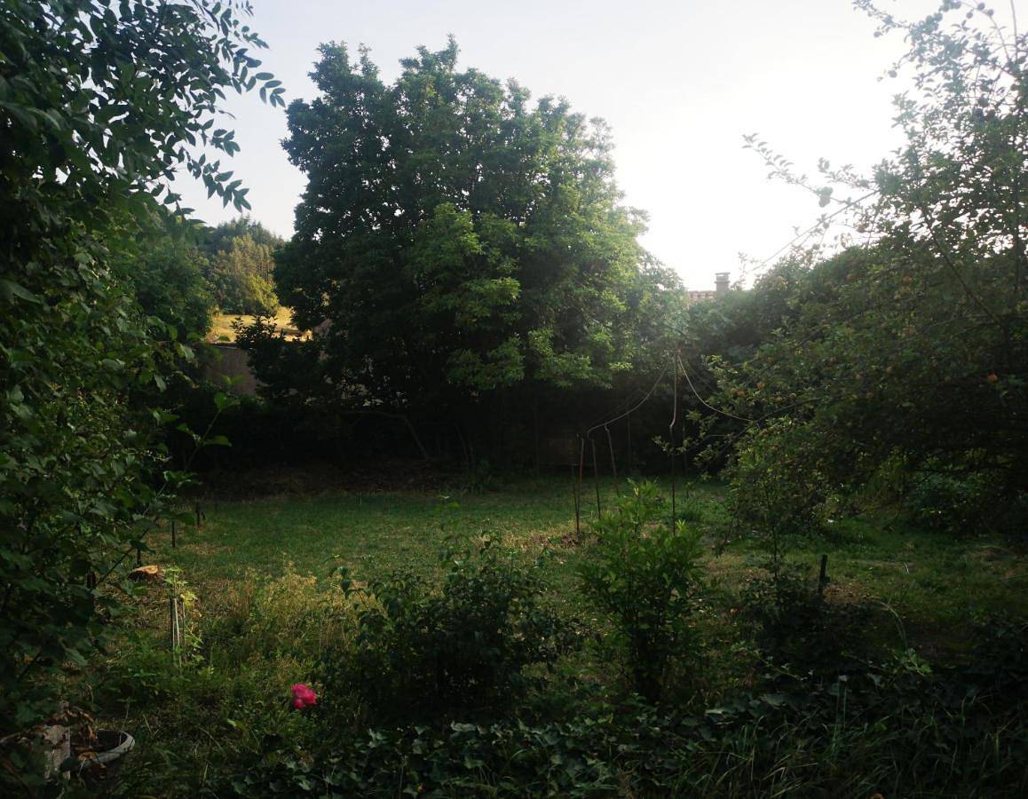 Une chambre au jardin in Saint-Pons-de-Thomières, Région de Béziers