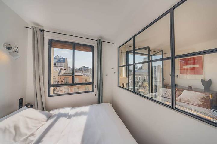 Appartement entier, Fully equipped 1Br In central Neuilly 5 minutes from Sablons metro in Neuilly-sur-Seine, Hauts-de-Seine