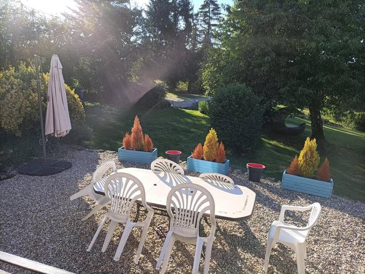Location de vacances pour 5 personnes, avec piscine ainsi que jardin et jacuzzi, adapté aux familles à Crozant - 3