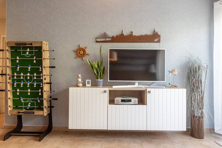 Ganze Wohnung, Ferienwohnung Stralsund mit privater Terrasse, Garten und Wlan in Stralsund, Stralsund Umland