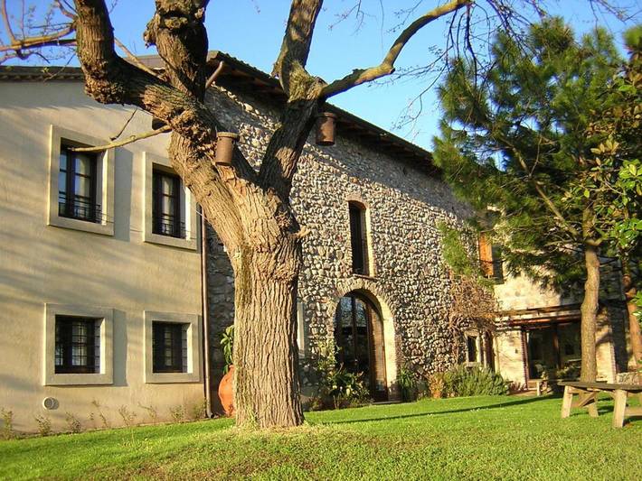 Ferienhaus für 2 Personen, mit Terrasse und Garten sowie Ausblick in Monzambano
