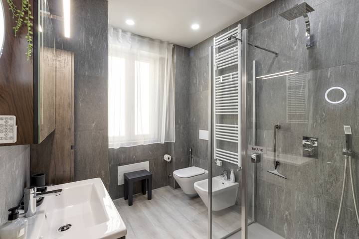 Ganze Wohnung, Santa Caterina- Netflix, Disney, Garage Box per 8 in Portenau, Pordenone Provinz