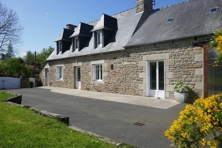 Gîte pour 6 personnes, avec jardin et terrasse