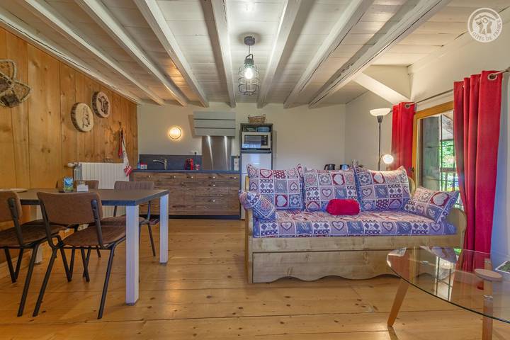 Gîte pour 5 personnes, avec Balcon et Terrasse