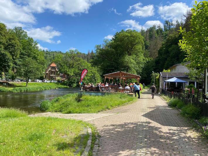 BnB für 4 Personen, mit Terrasse und Garten sowie Ausblick in Thale