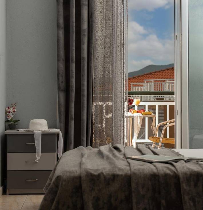 Ferienwohnung für 2 Personen, mit Ausblick und Garten - 1