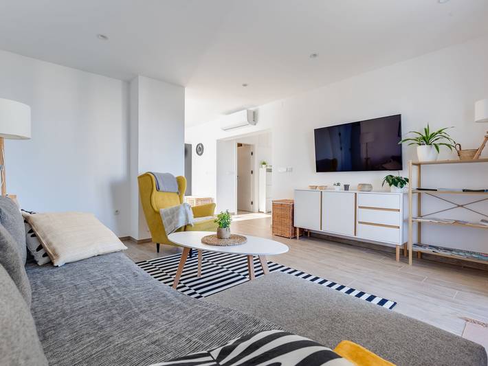 Ferienwohnung für 4 Personen, mit Balkon in Zadar (Kommun)