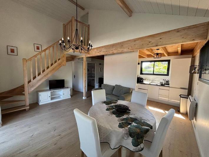 Casa rural para 6 personas, con jardín y piscina, Se admiten mascotas - 1