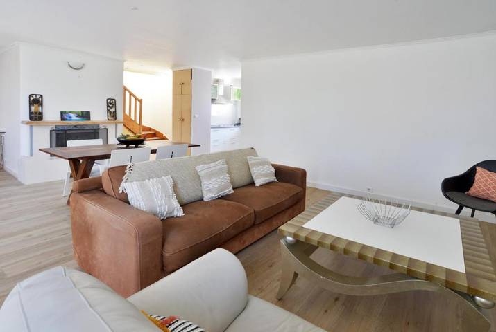Location de vacances pour 6 personnes, avec Terrasse et Jardin dans Férolles-Attilly