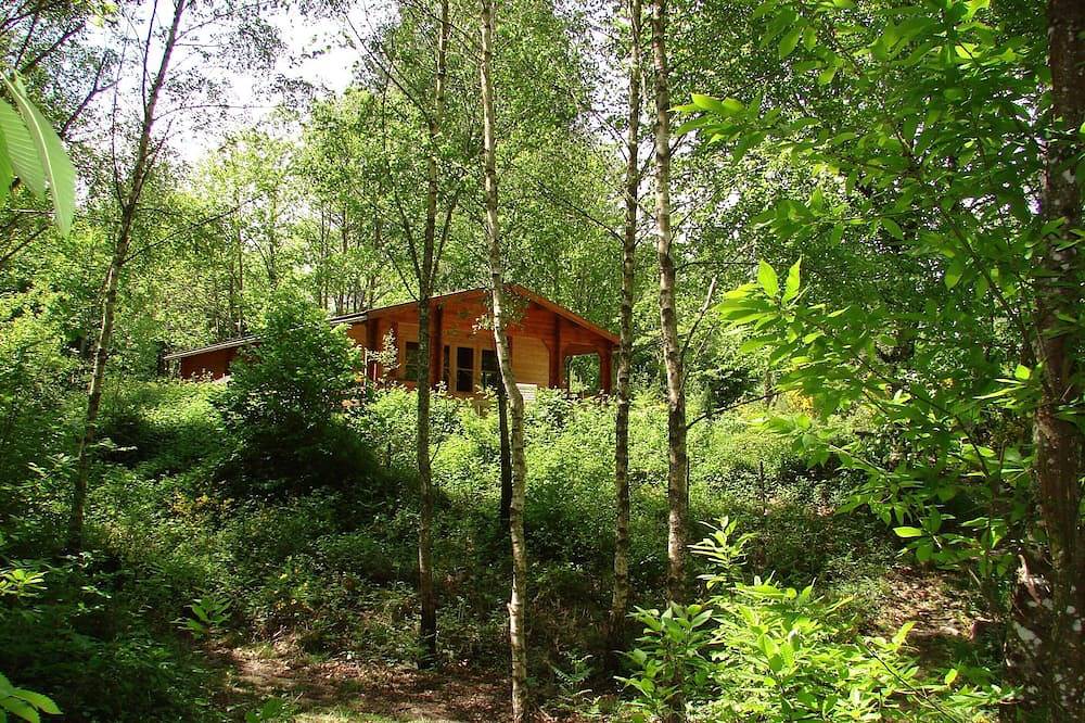 Chalet en pleine campgne in Auriac, Région de Tulle