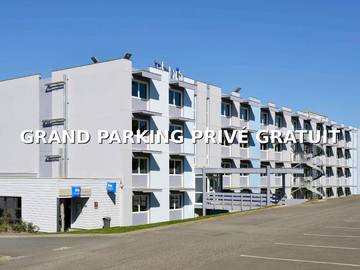 Hôtel pour 4 personnes, avec jardin à Champniers