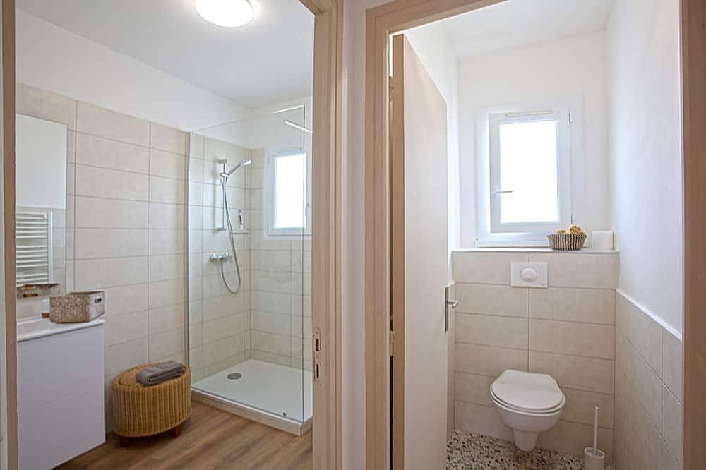 Ganze Wohnung, Location Avec Vue Mer Dans Un Petit Immeuble in San-Giuliano, Corte und Umgebung