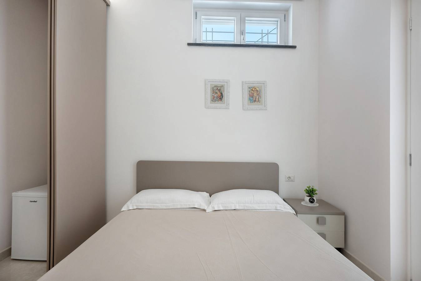 Bed and Breakfast 'Stabiae Charm - Encanto' con balcone, Wi-Fi e aria condizionata in Castellammare di Stabia, Napoli e dintorni