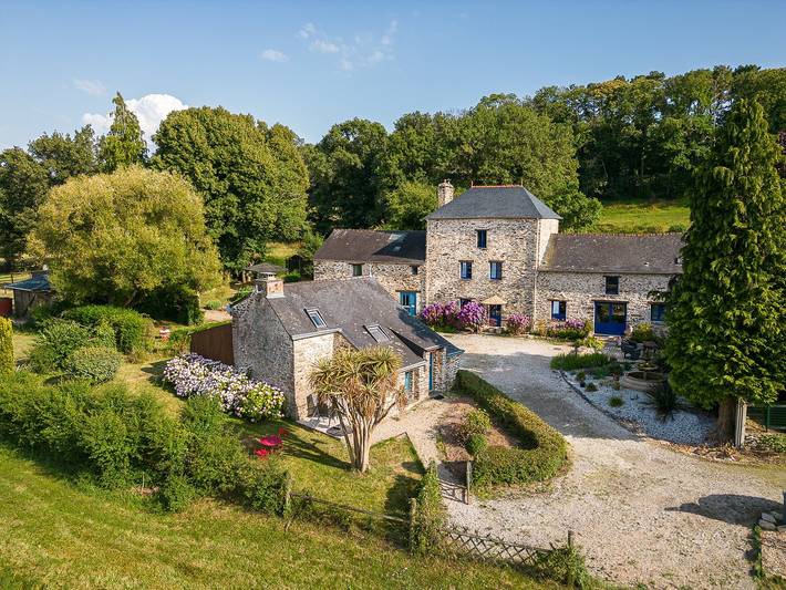 Gîte pour 4 personnes, avec jardin ainsi que piscine et terrasse, animaux acceptés - 1