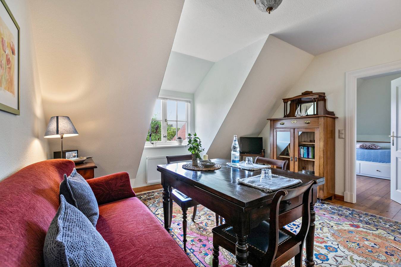 Ganze Wohnung, Ferienwohnung 'Mohnzimmer' mit Gemeinschaftsgarten und Wi-Fi in Norddeich (Schleswig-Holstein), Dithmarschen