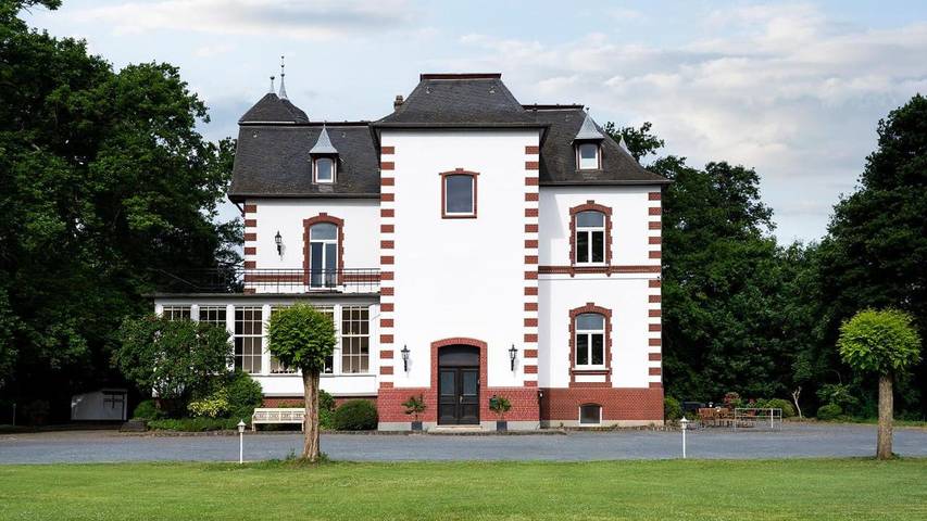 Hôtel pour 3 personnes, avec jardin, animaux acceptés à Kerpen - 4