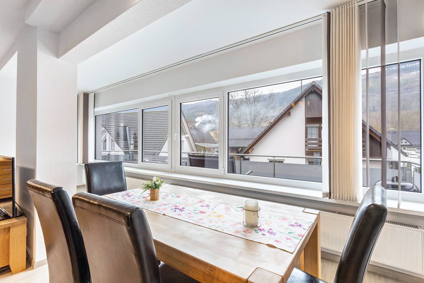 Appartement entier, Appartement 'Ferienwohnung Lenne Traum' avec Balcon in Lennestadt, Sauerland