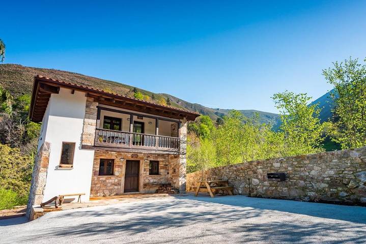 Casa rural para 4 personas, con terraza y vistas en Piloña - 3