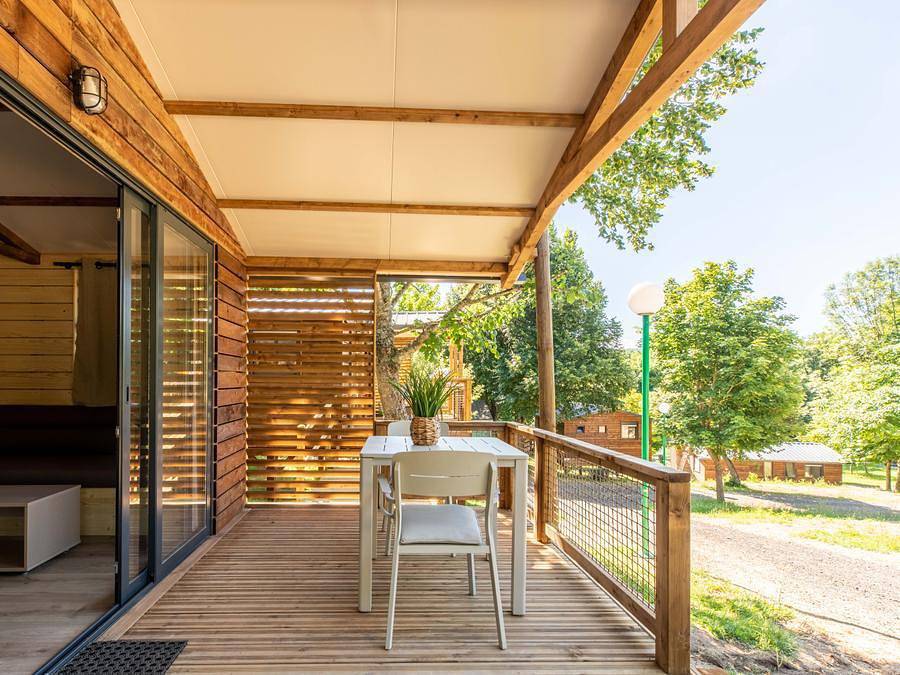 Camping de la Haute Sioule - Chalet 2 personen - Victoria 1 Zimmer in Saint-Bonnet-près-Orcival, Regionaler Naturpark Volcans d'Auvergne