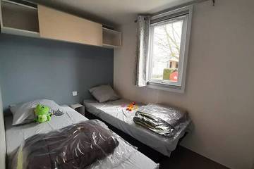 Camping pour 4 Personnes dans Grues, Fontenay-le-Comte, Photo 1