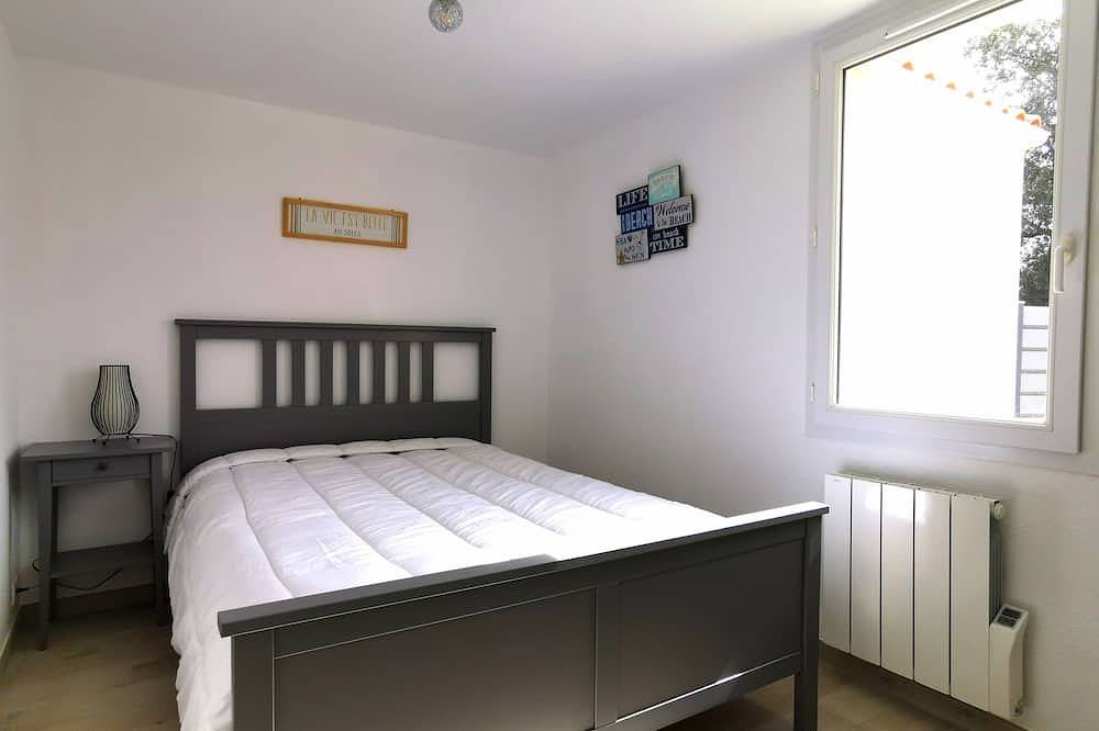 Vacation home /Villa Royan / Vaux sur mer 250 m from the sea, close to shops in Vaux-sur-Mer, Côte de Beauté