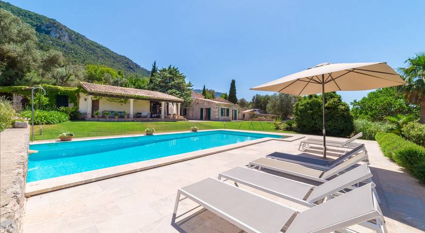 Finca für 8 Personen, mit Terrasse und Garten sowie Pool in Valldemossa