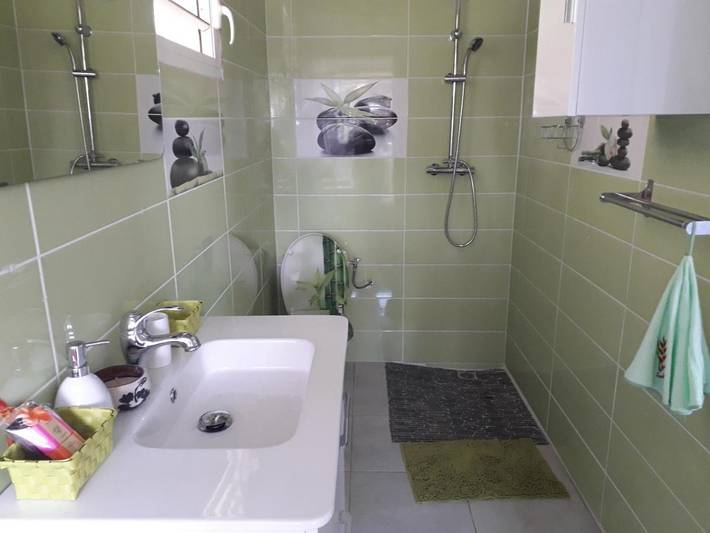 Location de vacances pour 2 personnes, avec vue et terrasse dans Port-Louis Guadeloupe - 3