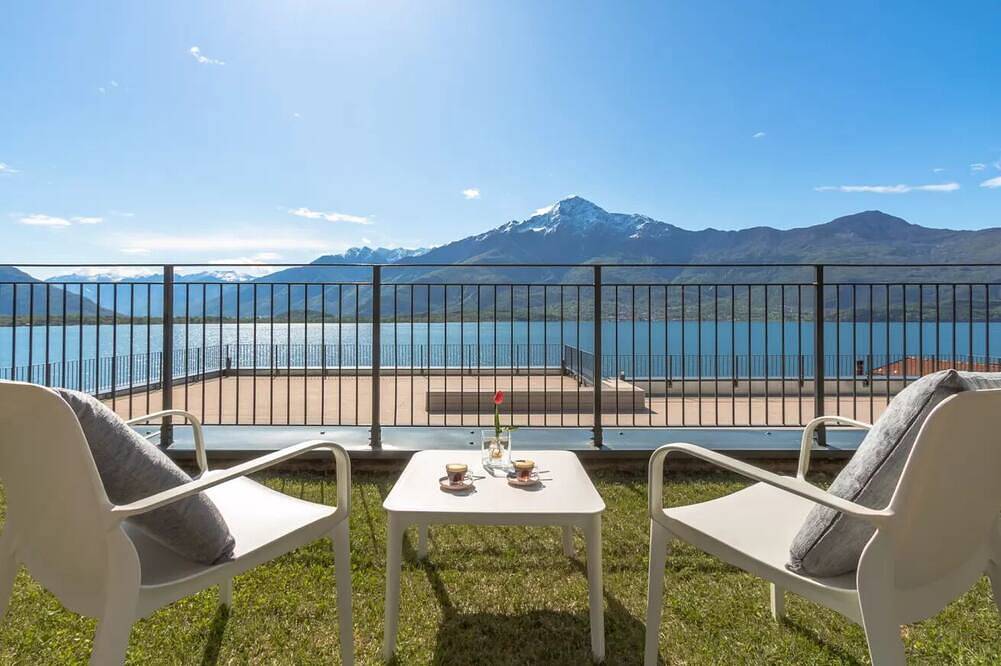 Ganze Wohnung, The Most Beautiful Views Of Lake Como From The Serenity Of Your Home in Trezzone, Veltlin