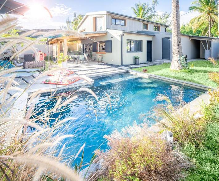 Villa pour 13 personnes, avec piscine ainsi que terrasse et jardin